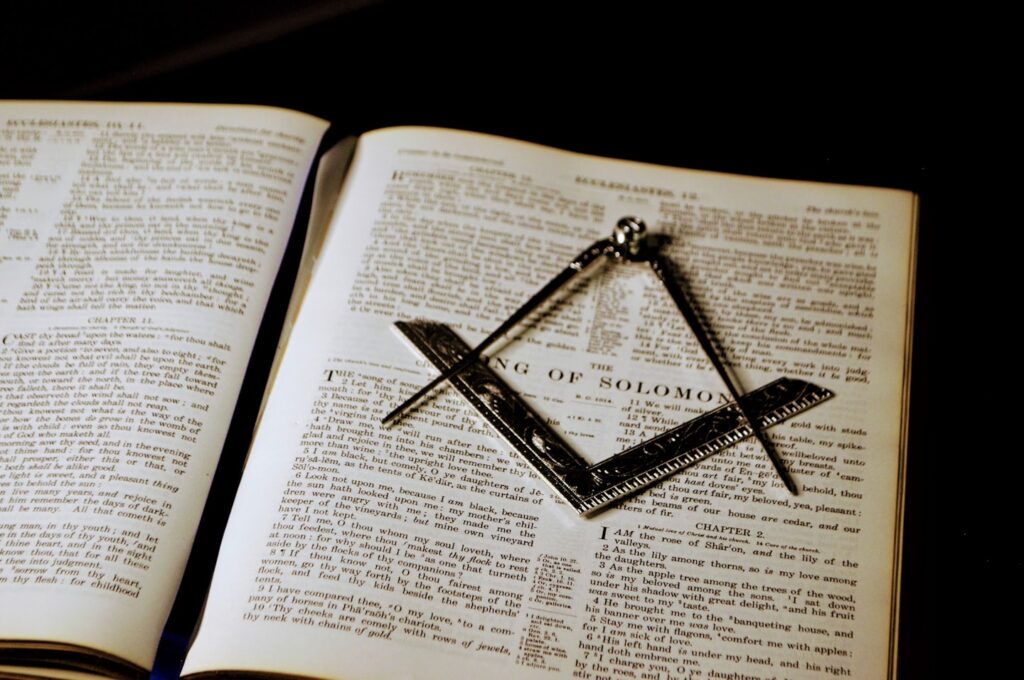 freemason_bible