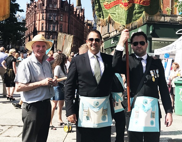 Nottinghamshire-freemasons-enjoying-tercentenary