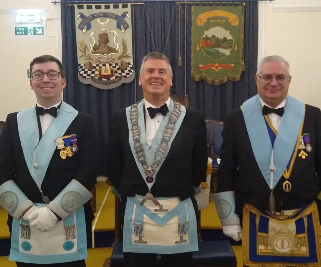 Masonic_brethren
